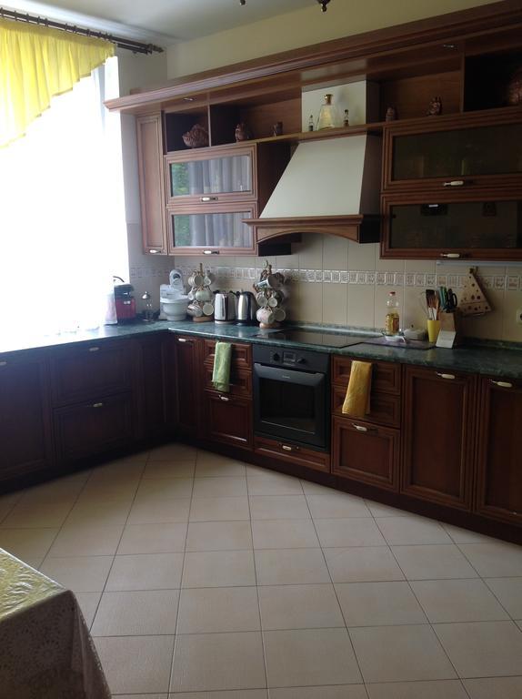 Guesthouse Yanka Minsk Esterno foto