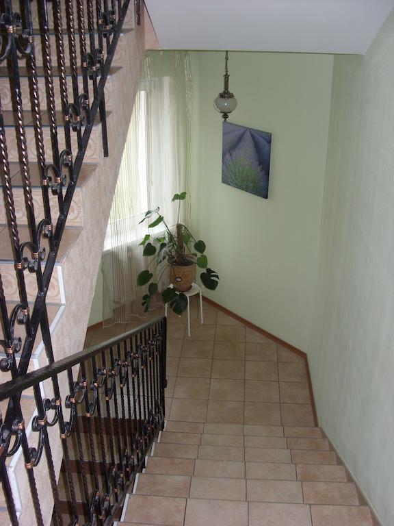 Guesthouse Yanka Minsk Esterno foto