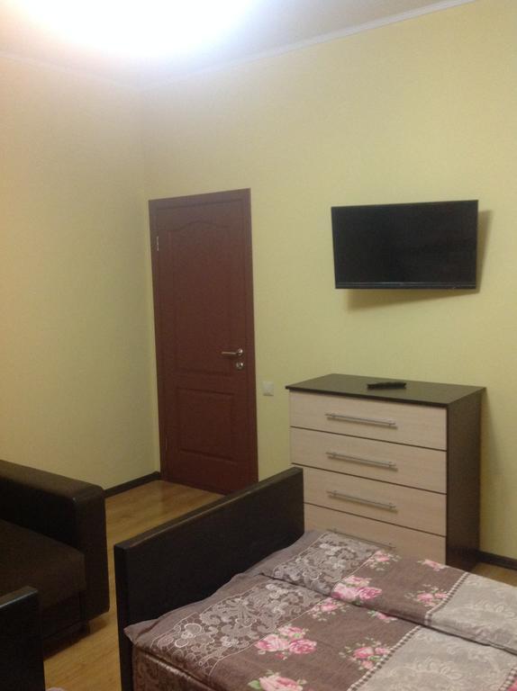 Guesthouse Yanka Minsk Esterno foto