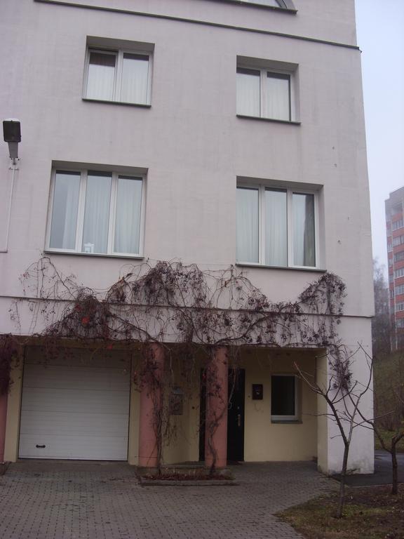 Guesthouse Yanka Minsk Esterno foto